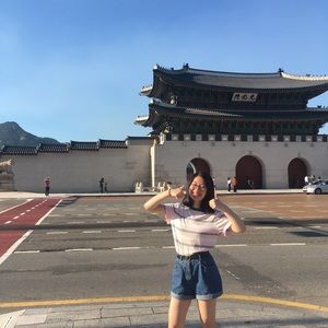 Meet your Posher, Sheena